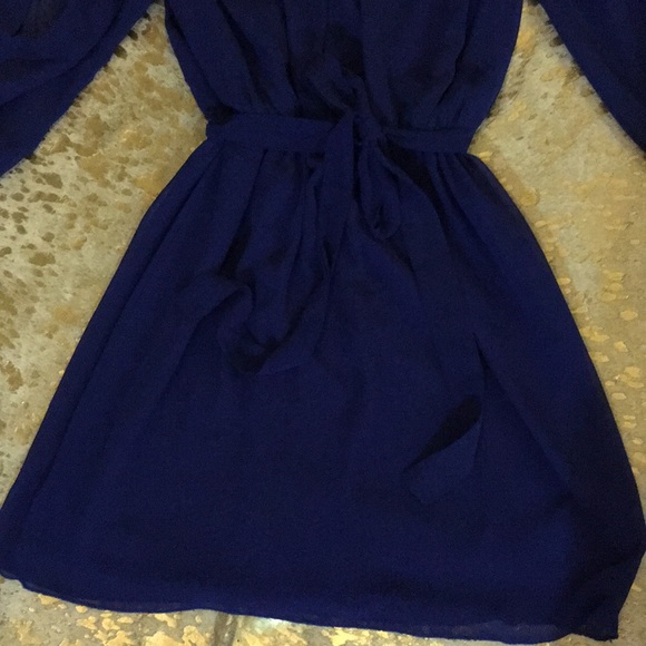 Royal blue simple dress open shoulders size small - Picture 2 of 2